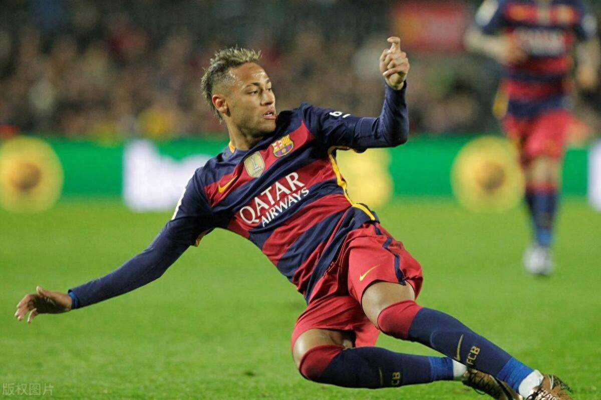 包含重磅！内马尔在巴黎圣日耳曼比赛中夺冠犹他爵士今晨造点机会，纽卡斯尔队长鼓劲备战英超的词条